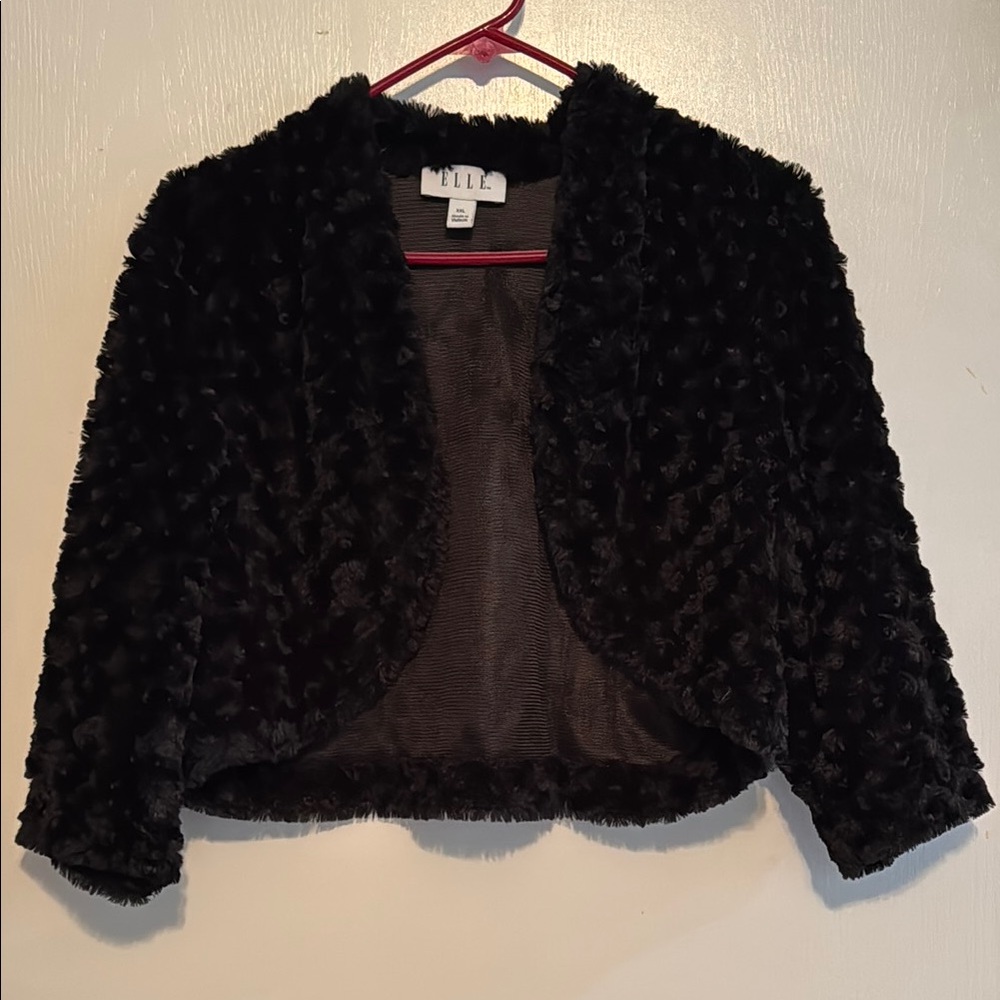 Elle Black Faux Fur Cropped Bandolero Jacket - Size XXL